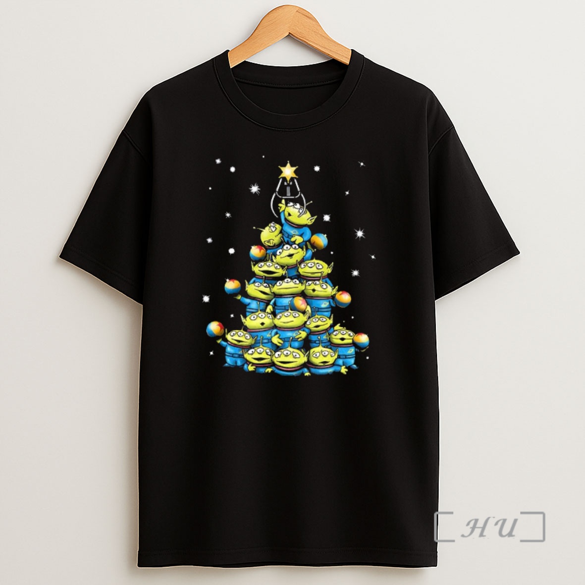Officials Little Green Aliens Toy Story Cartoon Ohh The Claw Mas Tree Christmas Shirt Sweatshirt Tee