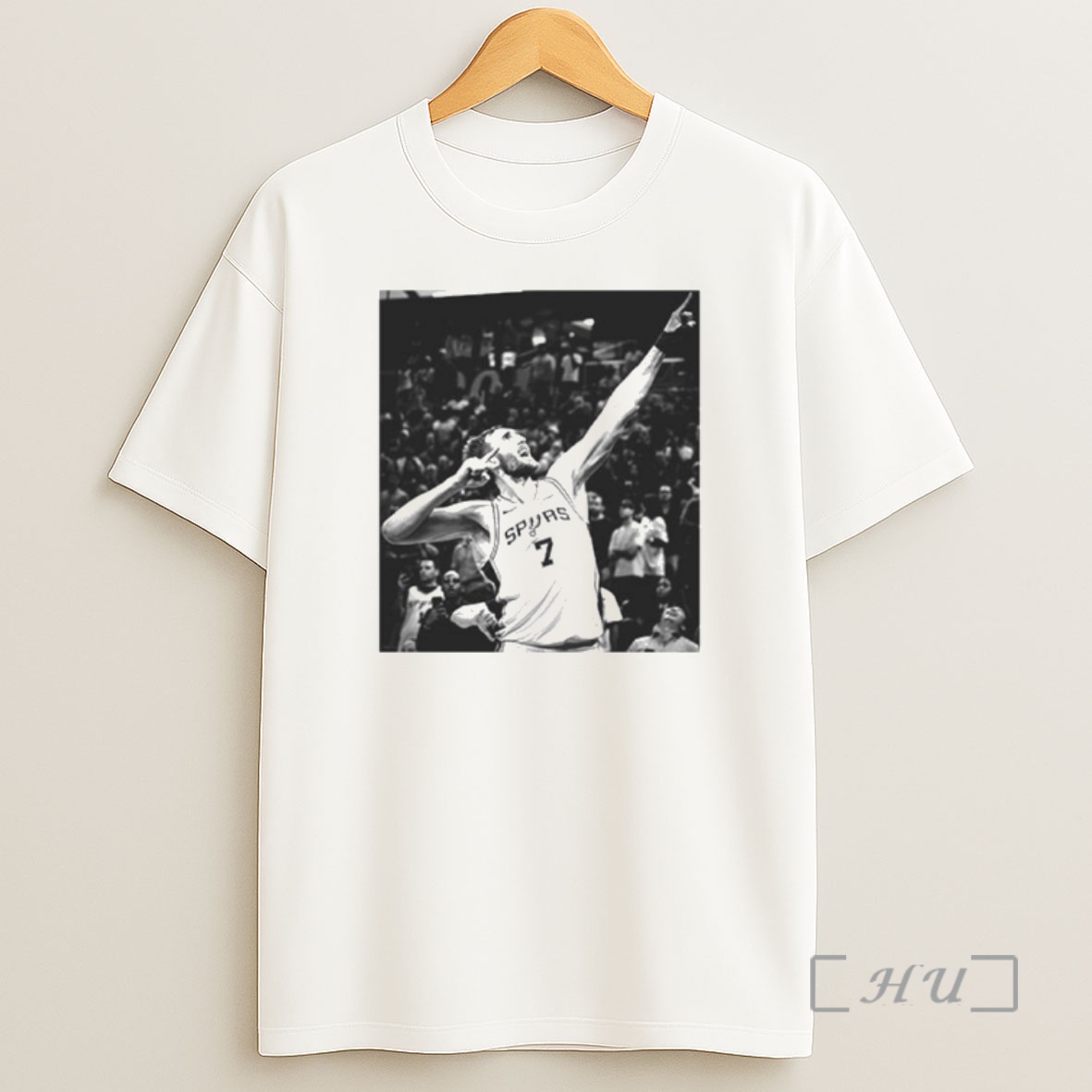 Officials Luke Kornet Celebrates After Game Winning Block Ornaments Shirt Sweatshirt Tee