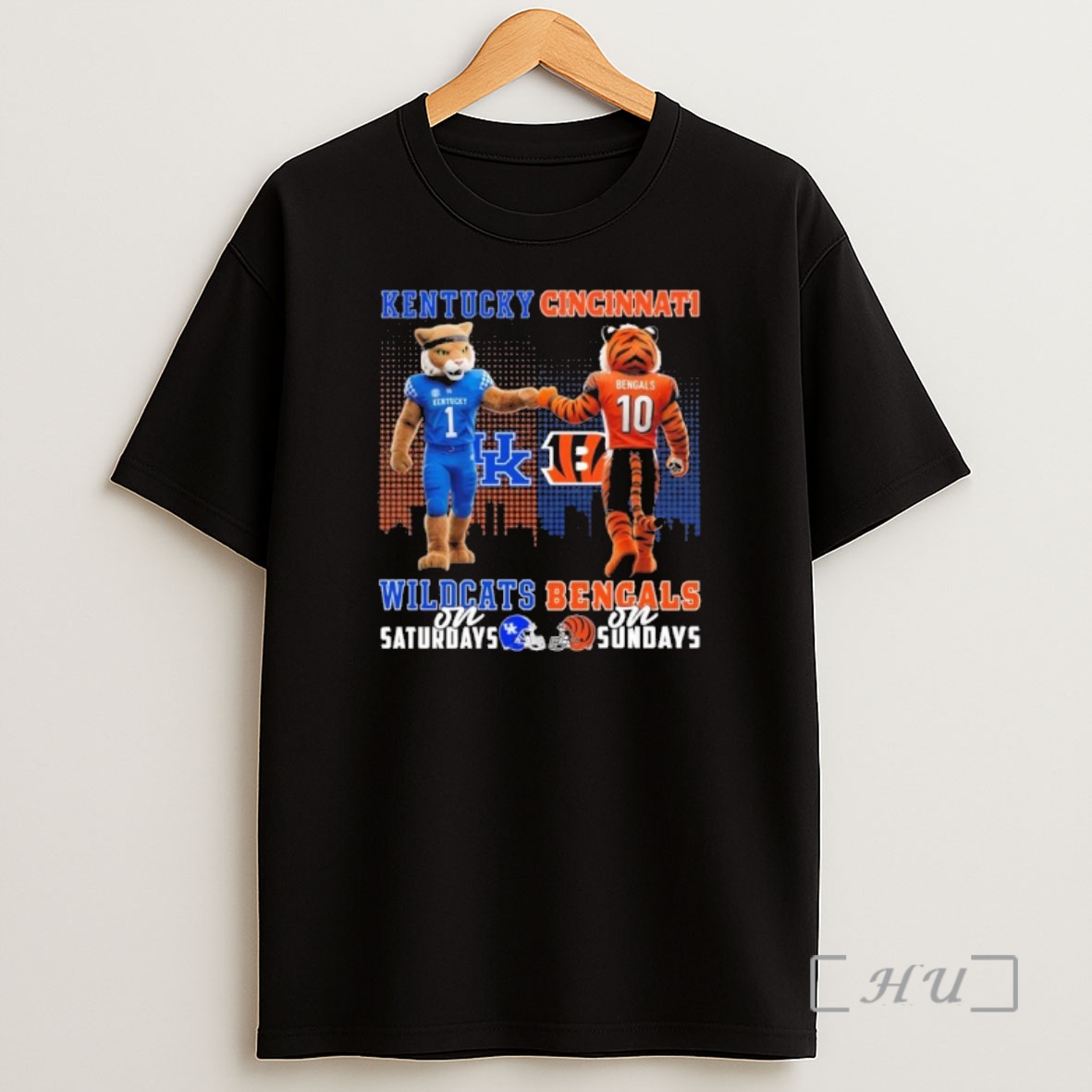 Officials Mascot Kentucky Wildcats On Saturdays And Cincinnati Bengals On Sundays Premium Shirt Sweatshirt Tee