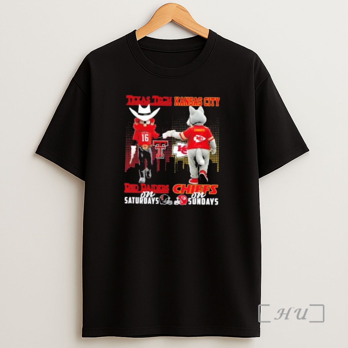 Officials Mascots Texas Tech Red Raiders On Saturdays X Kansas City Chiefs On Sundays Skyline Shirt Sweatshirt Tee
