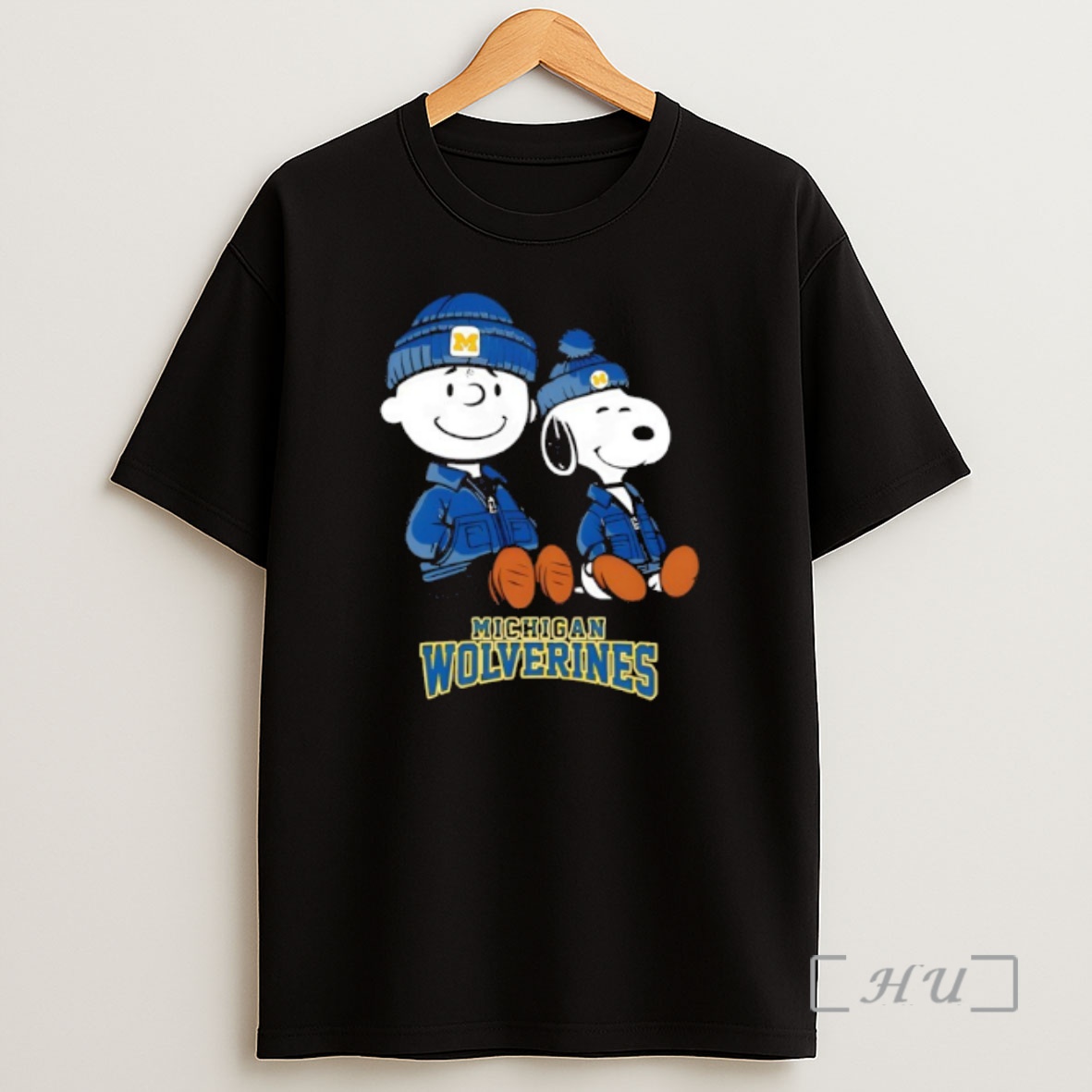 Officials Michigan Wolverines X Snoopy And Charlie Brown Shirt Sweatshirt Tee
