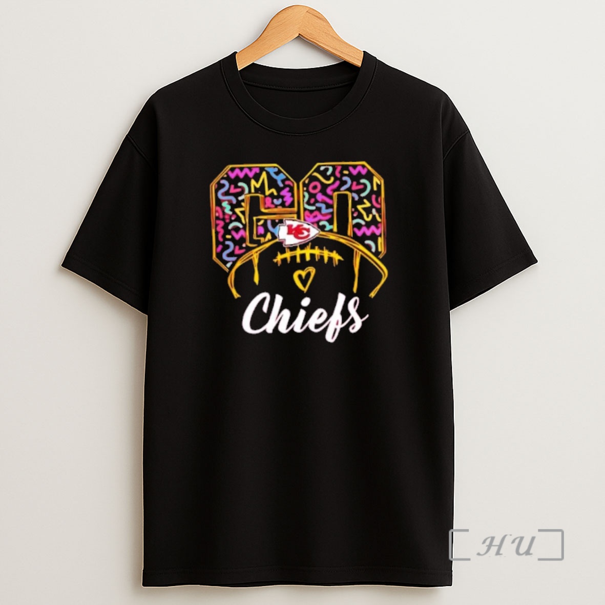 Officials Never Underestimate A Woman Who Listens To Nkotb And Loves The Kansas City Chiefs 2 Sided Shirt Sweatshirt Tee