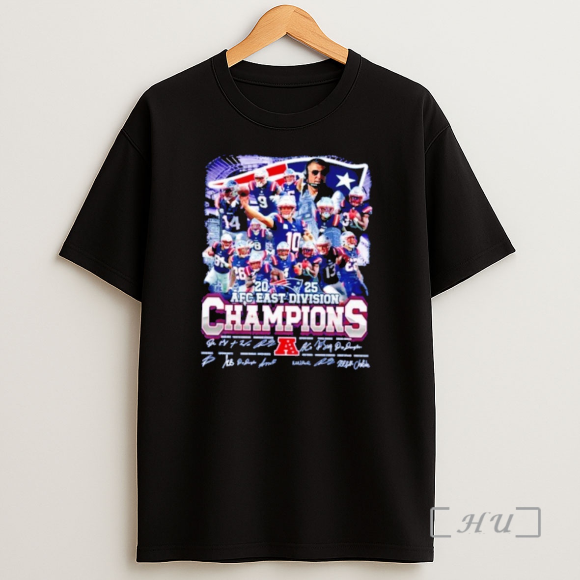 Officials New England Patriots 2025 Afc East Division Champions Signatures Shirt Sweatshirt Tee
