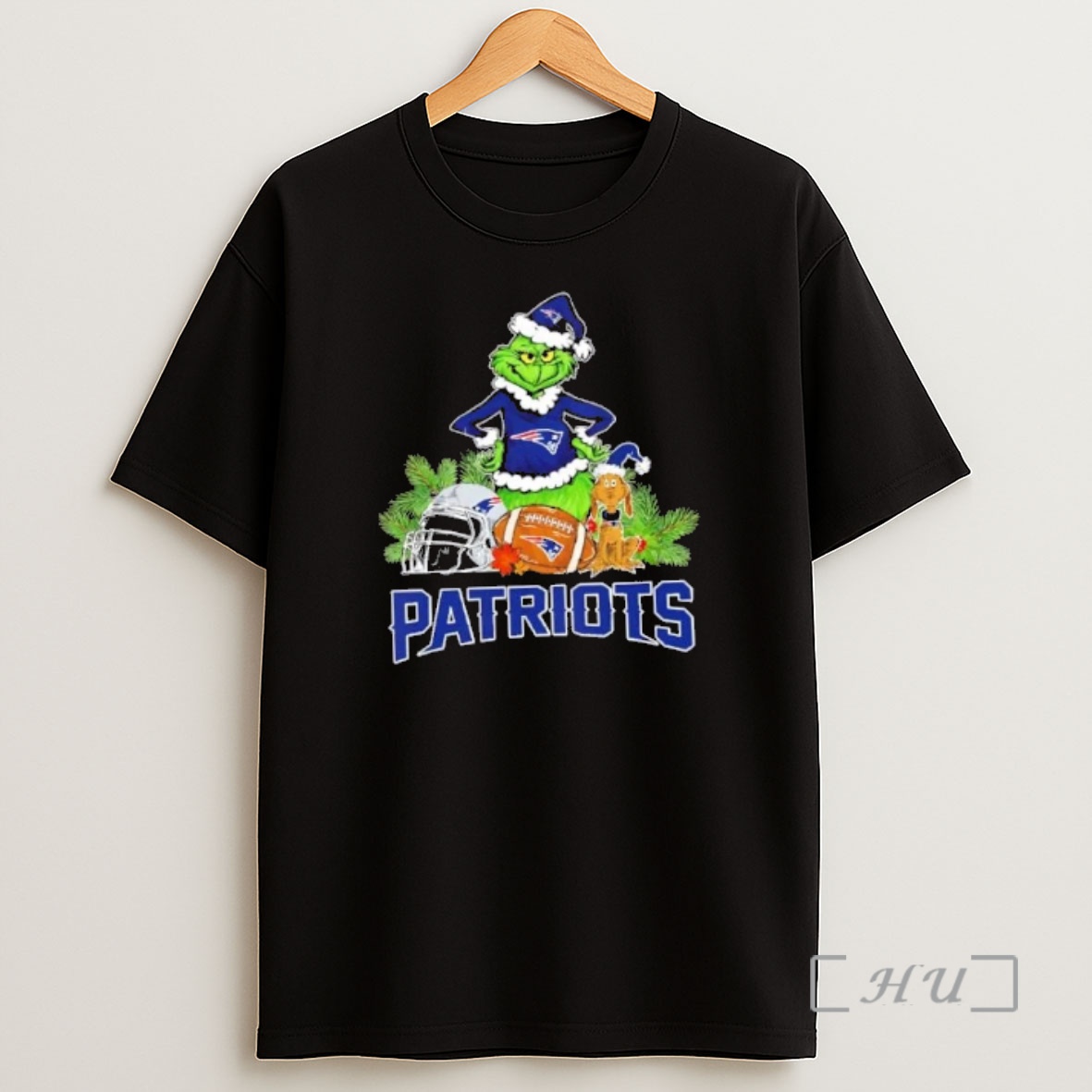 Officials New England Patriots Football X Grinch Merry Christmas Graphic Premium Shirt Sweatshirt Tee