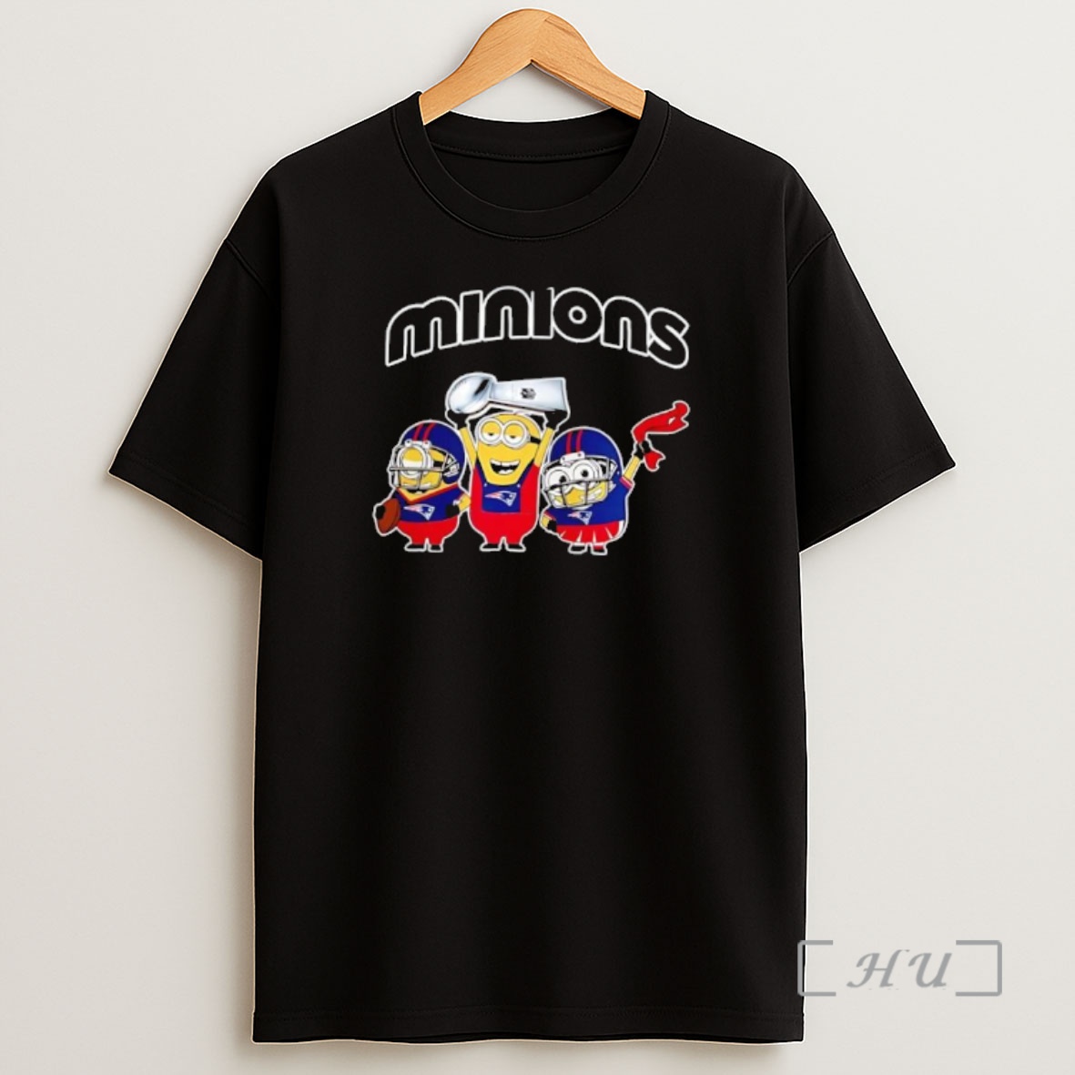 Officials New England Patriots X Minions Celebrate Nfl 2026 Shirt Sweatshirt Tee