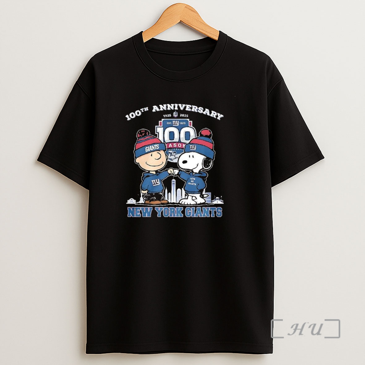 Officials New York Giants Celebrate 100 Seasons 1925 2025 X Snoopy Touch Hand Charlie Brown Shirt Sweatshirt Tee