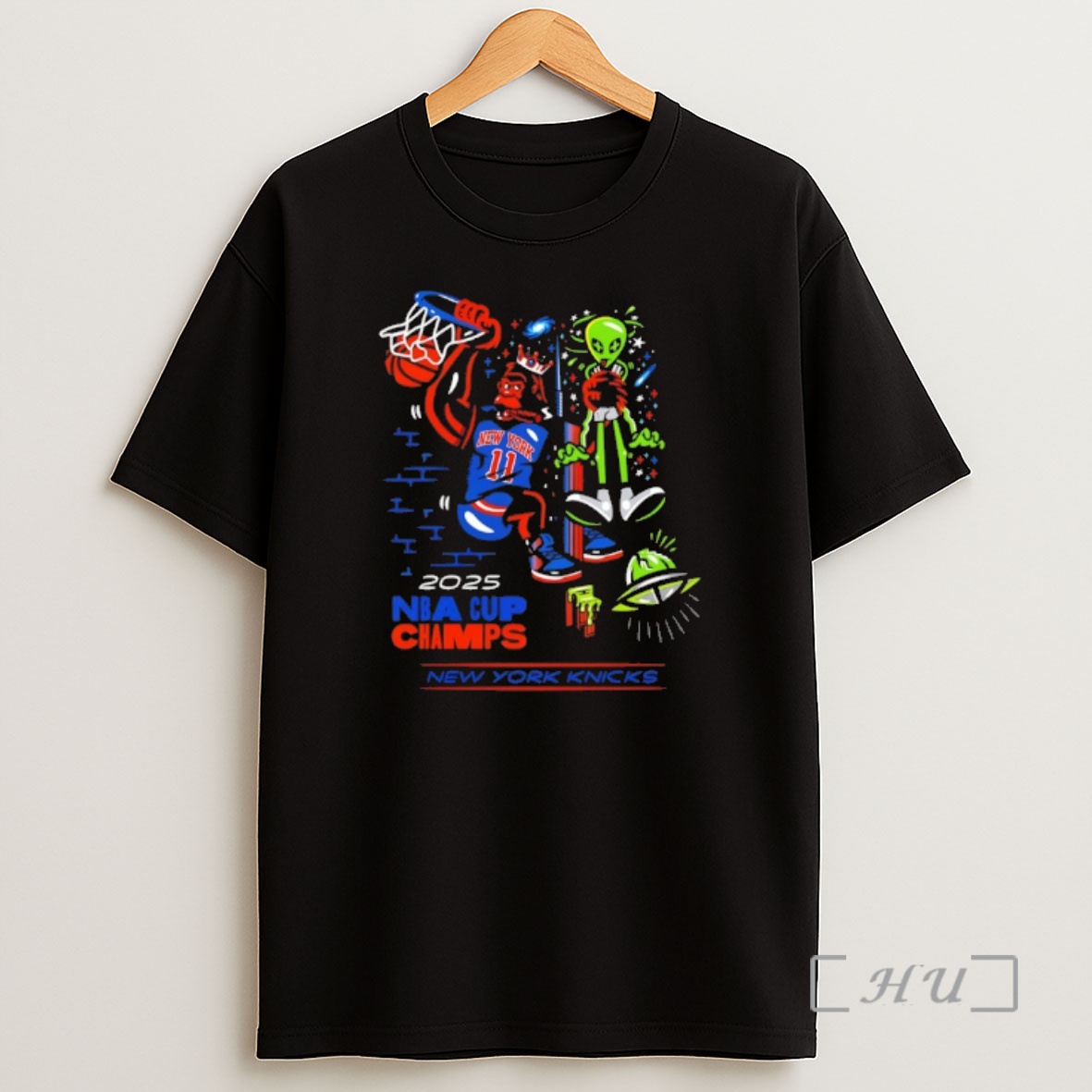 Officials New York Knicks 2025 Nba Cup Champions Paint Shirt Sweatshirt Tee