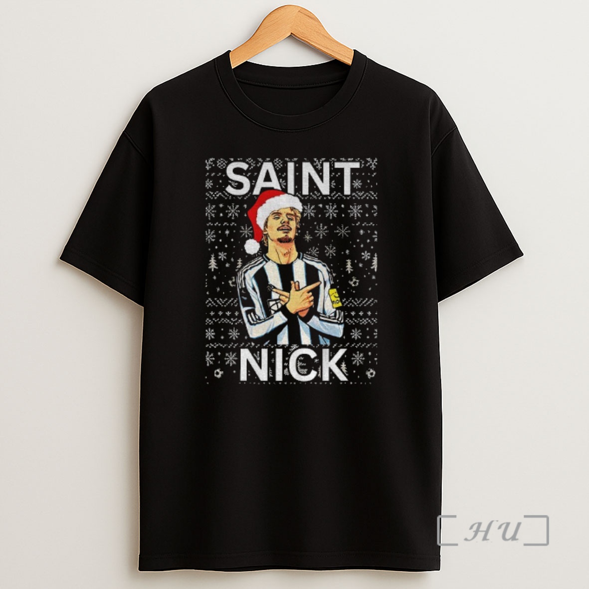 Officials Nick Woltemade Santa Hat Saint Nick Newcastle Fc Merry Christmas Shirt Sweatshirt Tee