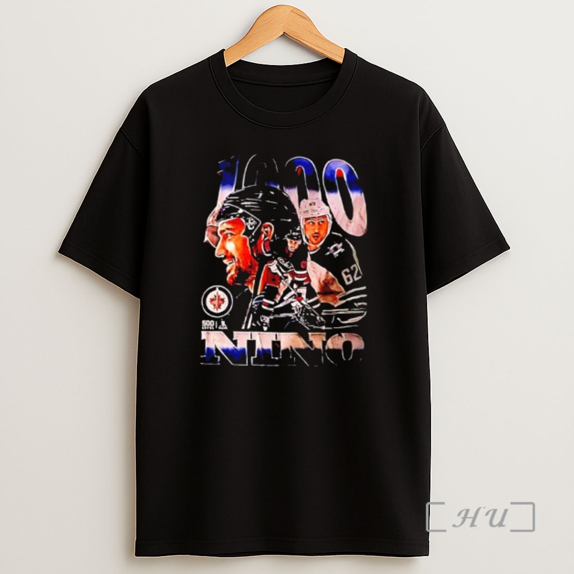 Officials Nino Niederreiter 1000 Games Memories Shirt Sweatshirt Tee