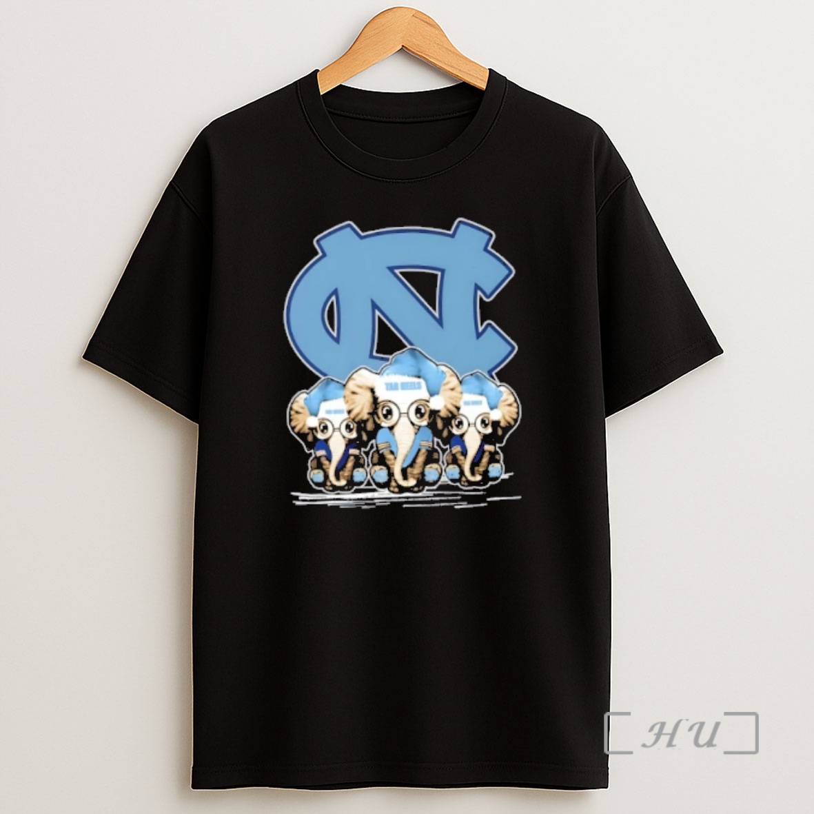 Officials North Carolina Tar Heels X Elephants Santa Hat Merry Christmas Premium Shirt Sweatshirt Tee