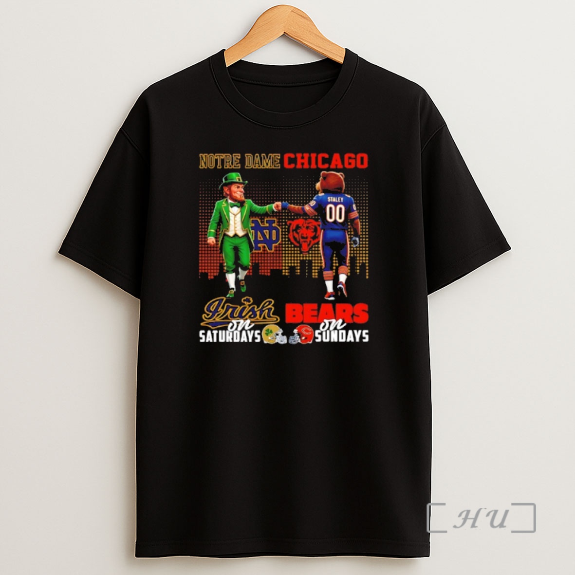Officials Notre Dame Fighting Irish On Saturdays Vs Chicago Bears On Sundays Mascot Skyline Shirt Sweatshirt Tee
