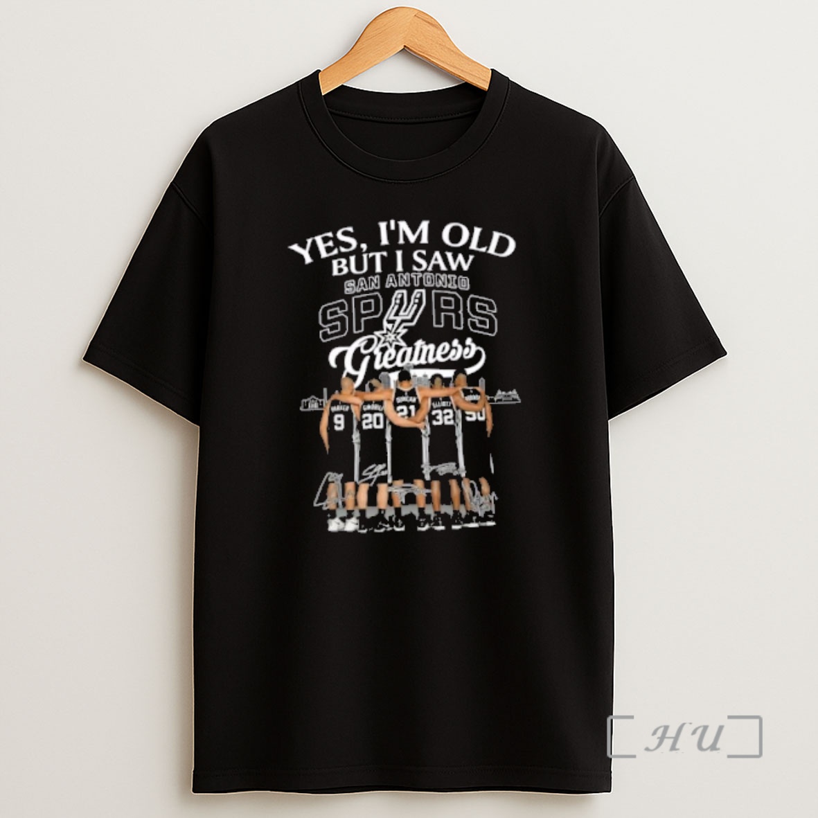 Officials Parker Ginobili Duncan Elliott Robinson Yes Im Old But I Saw San Antonio Spurs Greatness Legends Skyline Shirt Sweatshirt Tee