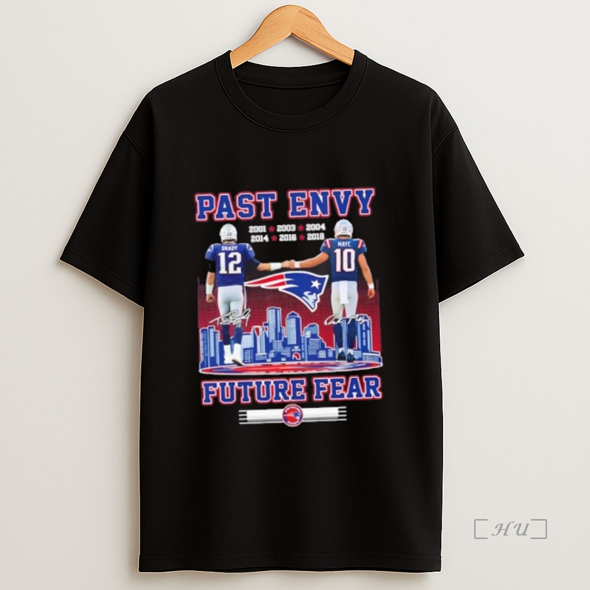 Officials Past Envy Future Fear New England Patriots Brady X Maye Skyline Premium Shirt Sweatshirt Tee