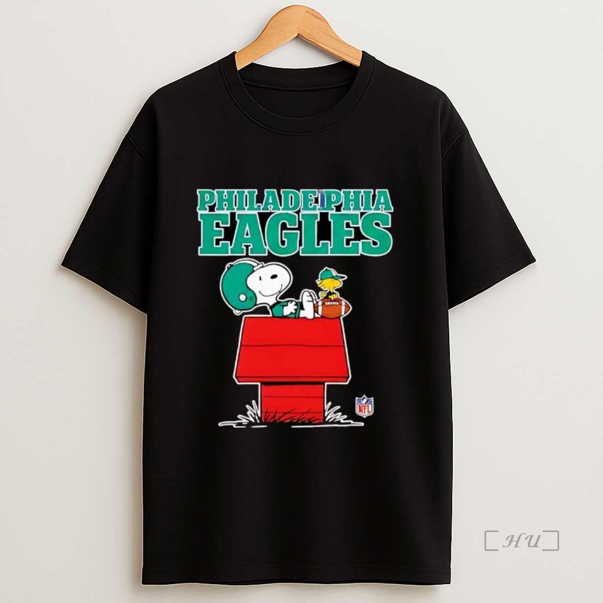 Officials Philadelphia Eagles Snoopy Chilling With Football Peanuts Style Shirt Sweatshirt Tee