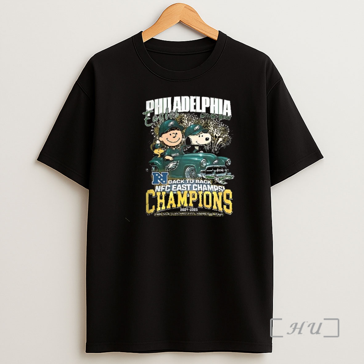 Officials Philadelphia Eagles X Snoopy Peanuts Back To Back Nfc East Division 2025 Champions Shirt Sweatshirt Tee