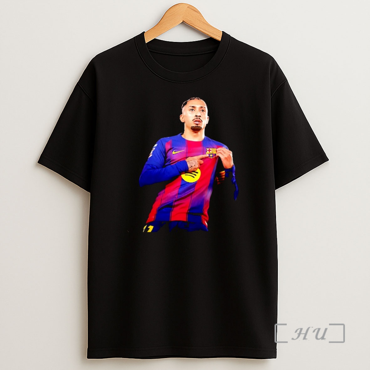 Officials Raphinha Barcelona Fc 2025 Graphic Christmas Premium Shirt Sweatshirt Tee