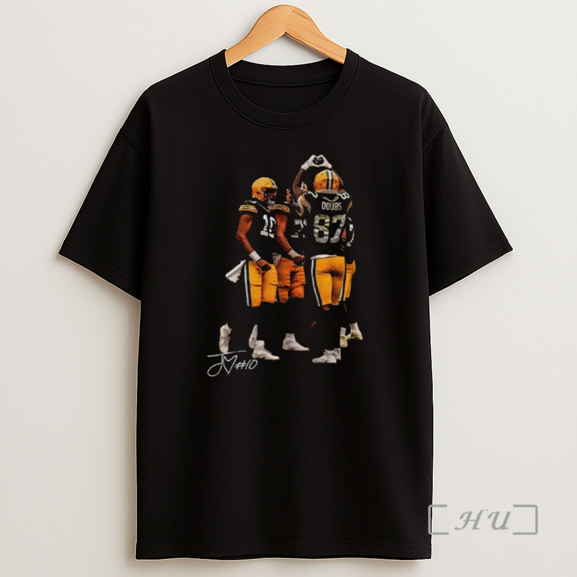 Officials Romeo Doubs And Jordan Love Green Bay Packers Football Nfl Love Hands Sign Signature Shirt Sweatshirt Tee