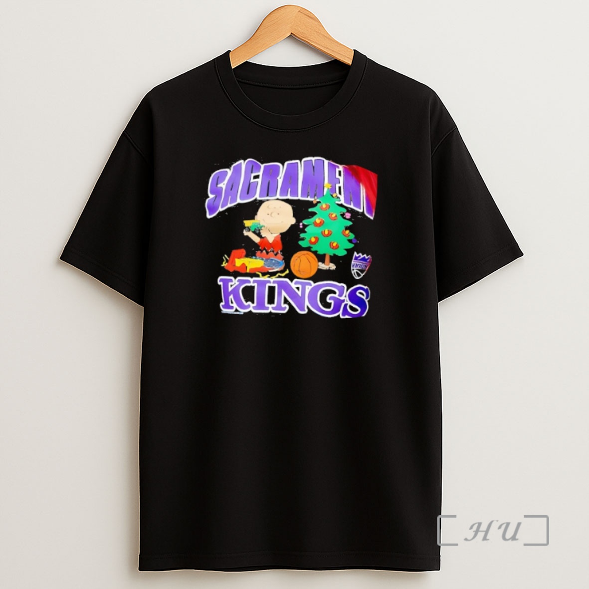 Officials Sacramento Kings X Charlie Brown Peanuts Christmas Baseball Shirt Sweatshirt Tee