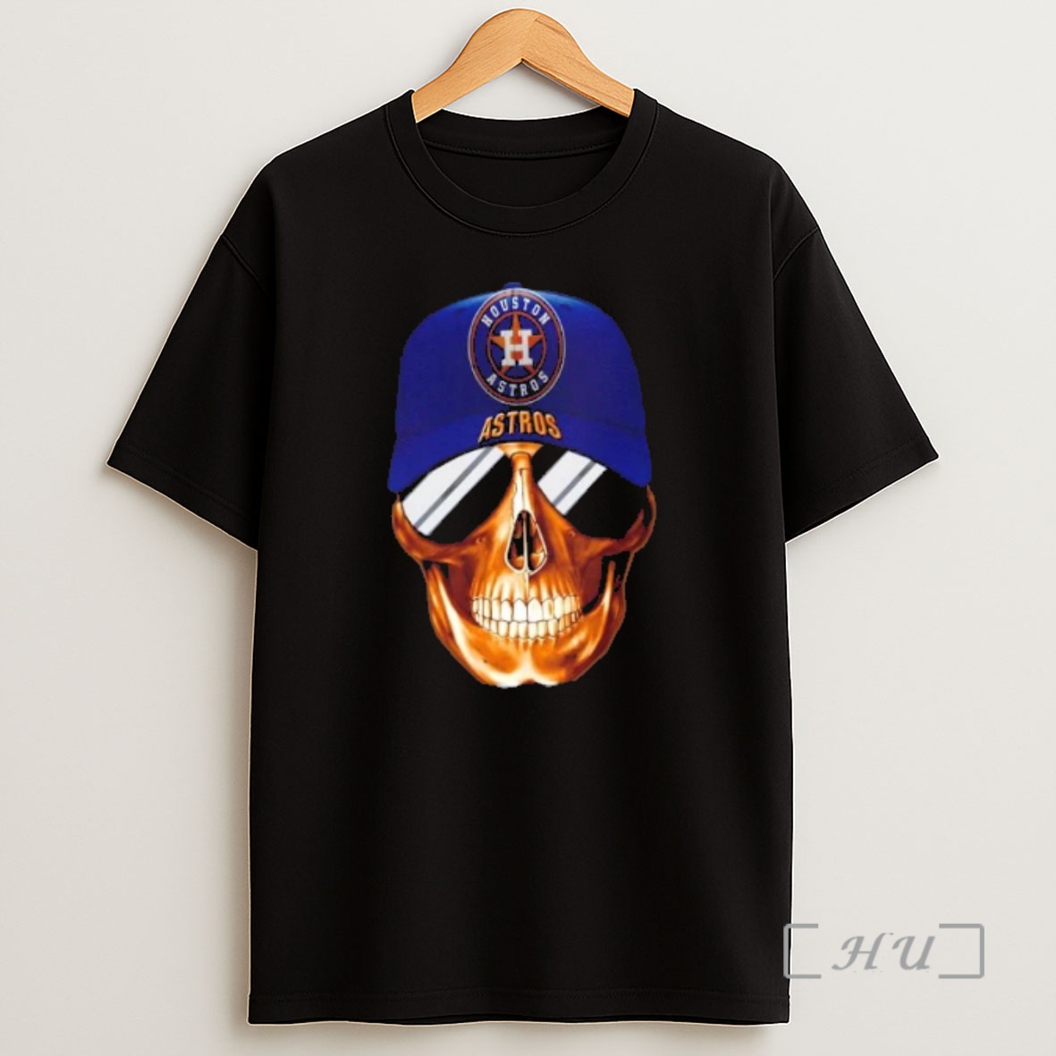 Officials Skull Wearing A Cap Houston Astros And Smiling With Fans Shirt Sweatshirt Tee