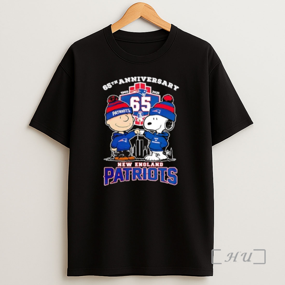 Officials Snoopy And Charlie Brown 65th Anniversary New England Patriots 1960 To 2025 Shirt Sweatshirt Tee
