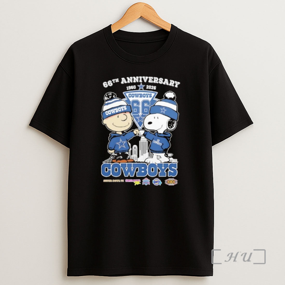 Officials Snoopy And Charlie Brown Dallas Cowboys Football 66th Anniversary 66 Seasons Shirt Sweatshirt Tee