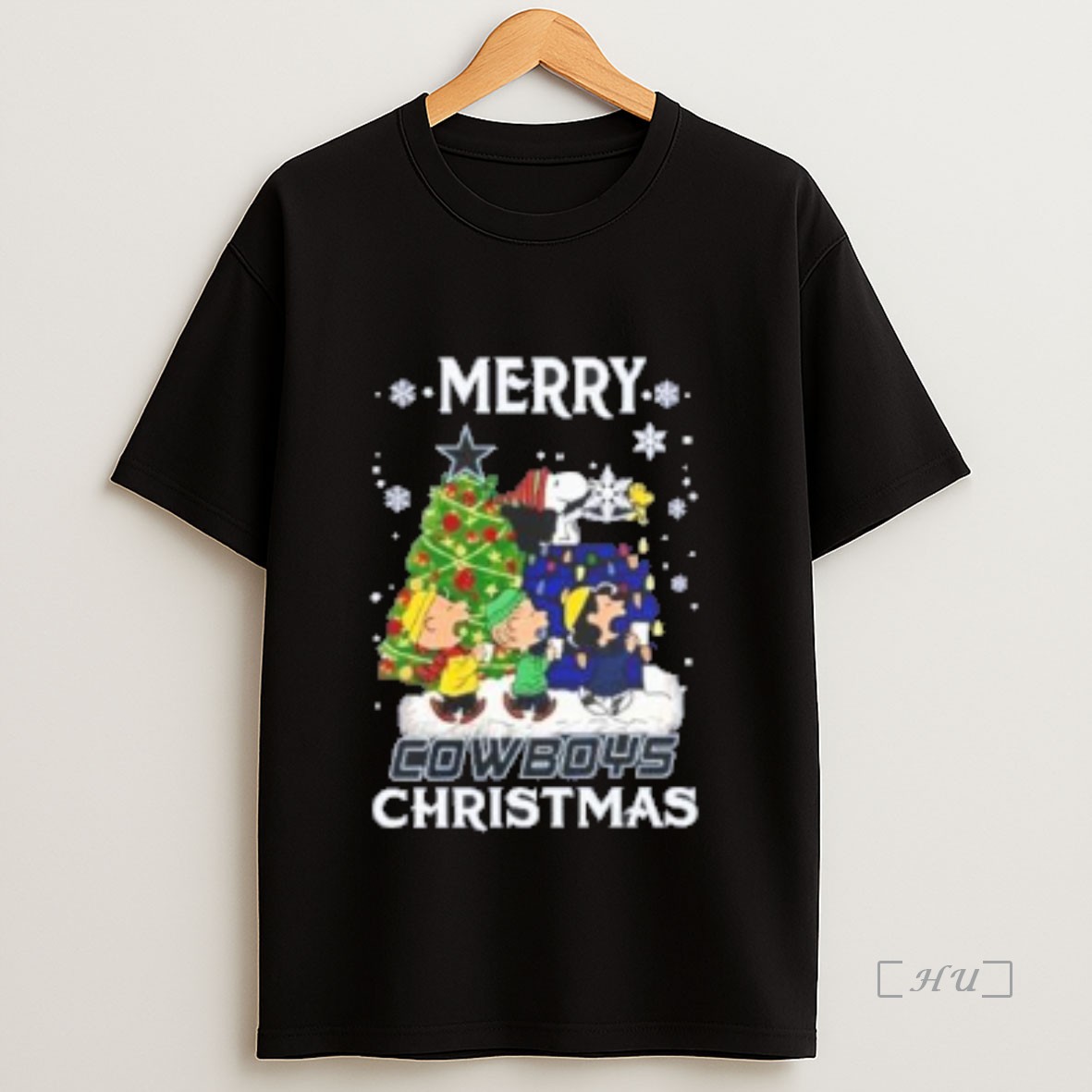 Officials Snoopy And Friends Merry Dallas Cowboys Christmas Premium Shirt Sweatshirt Tee