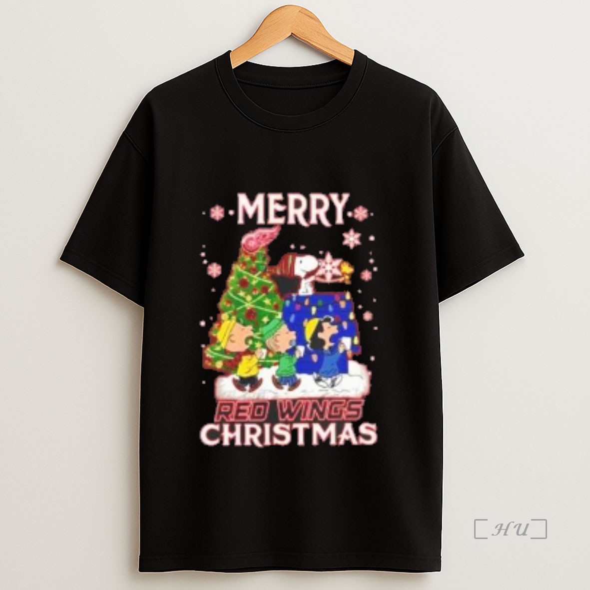 Officials Snoopy And Friends Merry Detroit Red Wings Christmas Premium Shirt Sweatshirt Tee