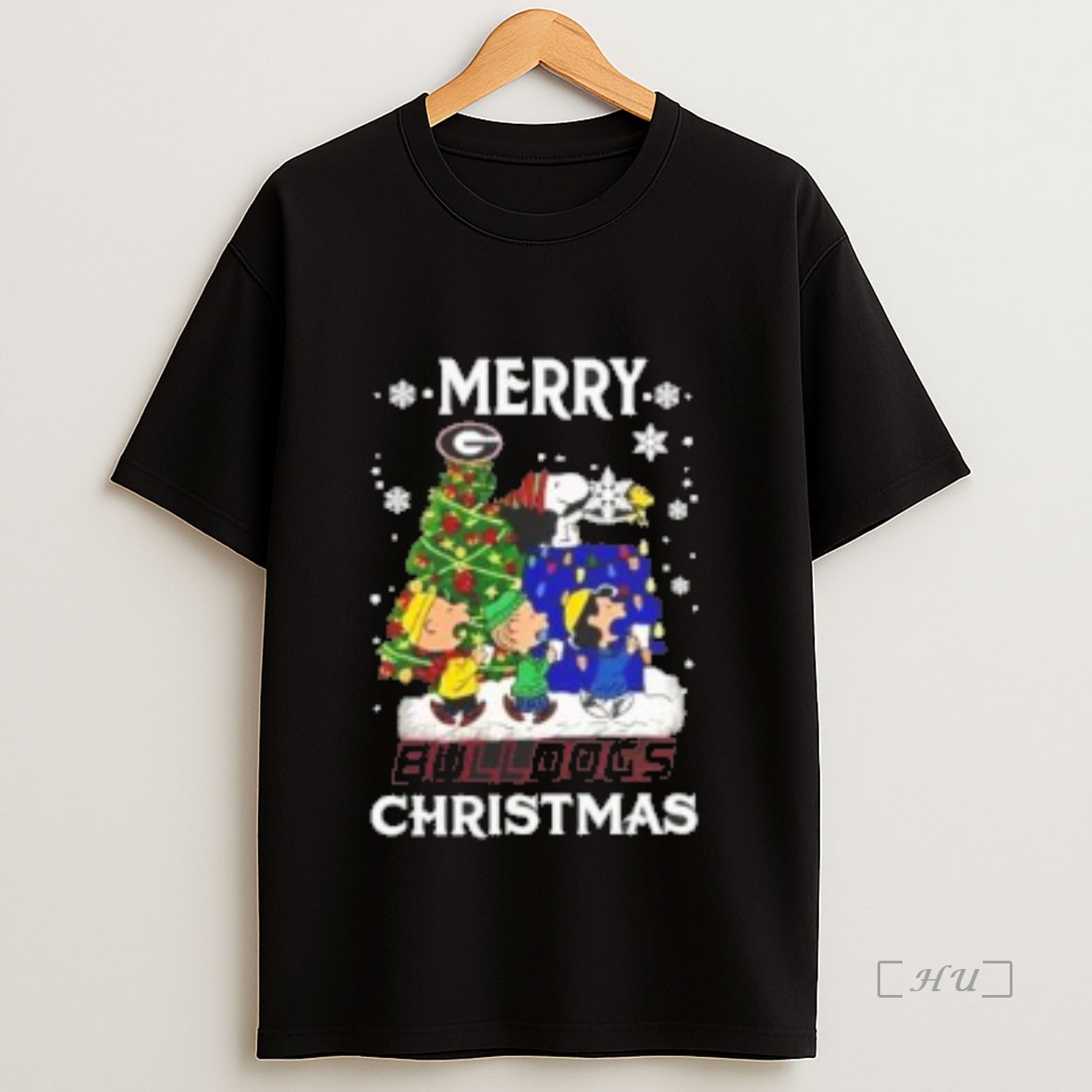 Officials Snoopy And Friends Merry Georgia Bulldogs Christmas Premium Shirt Sweatshirt Tee