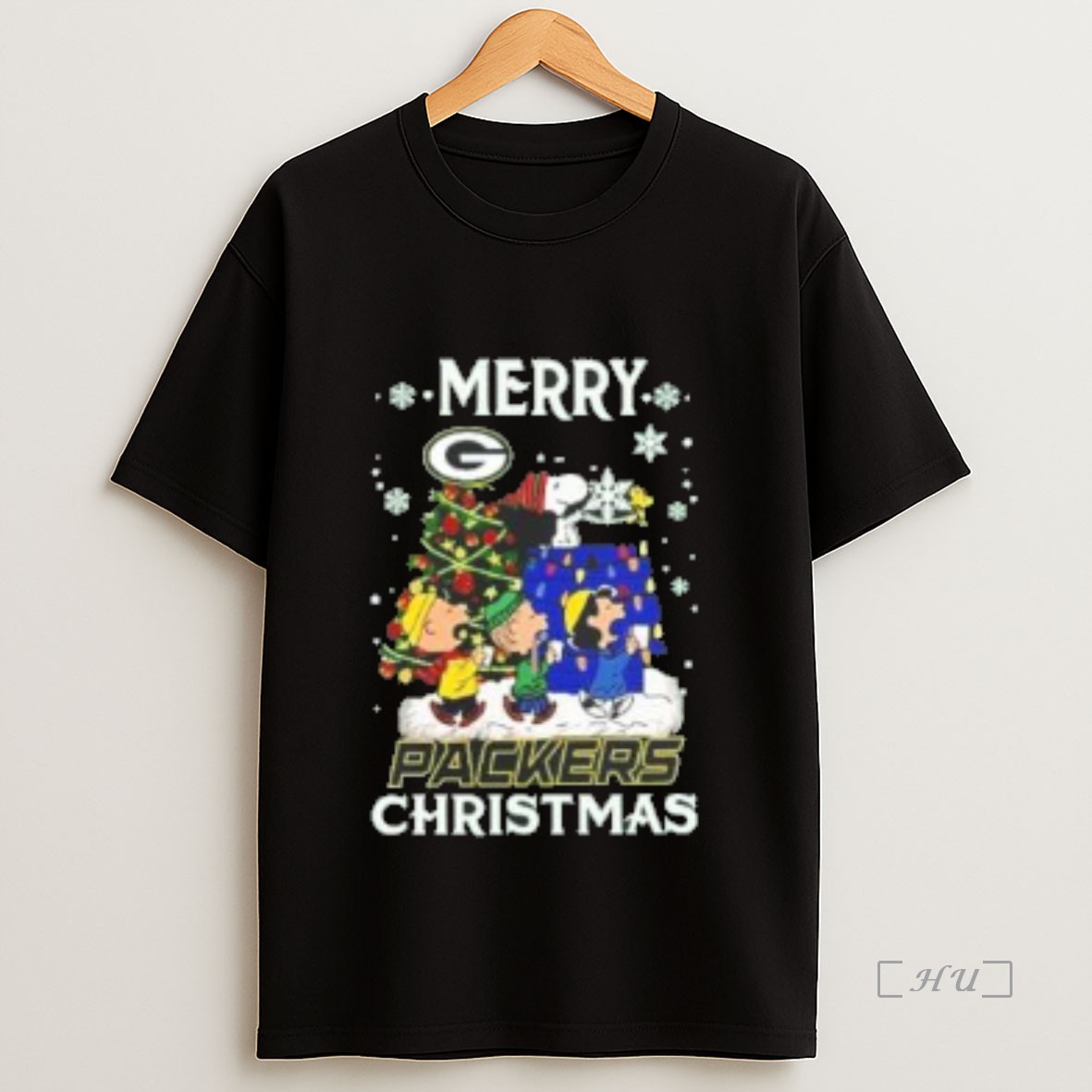 Officials Snoopy And Friends Merry Green Bay Packers Christmas Premium Shirt Sweatshirt Tee