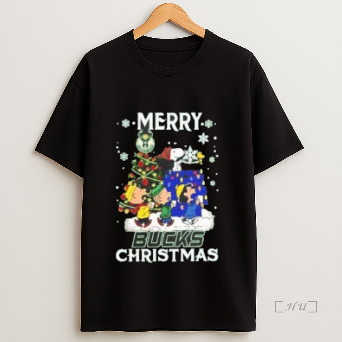 Officials Snoopy And Friends Merry Milwaukee Bucks Christmas Premium Shirt Sweatshirt Tee