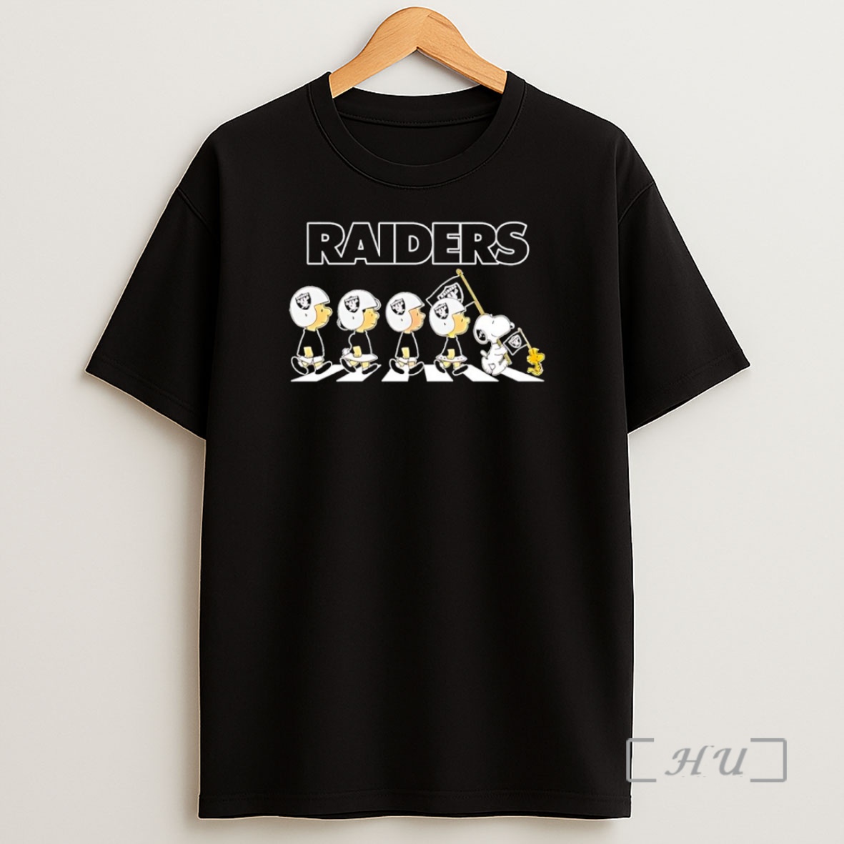 Officials Snoopy And Peanuts And Friends Abbey Road Las Vegas Raiders Nfl Premium Shirt Sweatshirt Tee