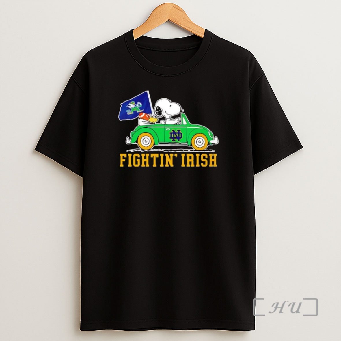 Officials Snoopy And Woodstock Driving Notre Dame Fighting Irish Car With Flag Logo Shirt Sweatshirt Tee