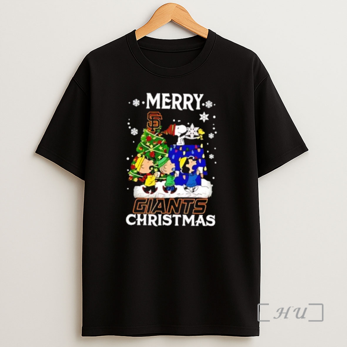 Officials Snoopy And Friends Merry San Francisco Giants Christmas Premium Shirt Sweatshirt Tee