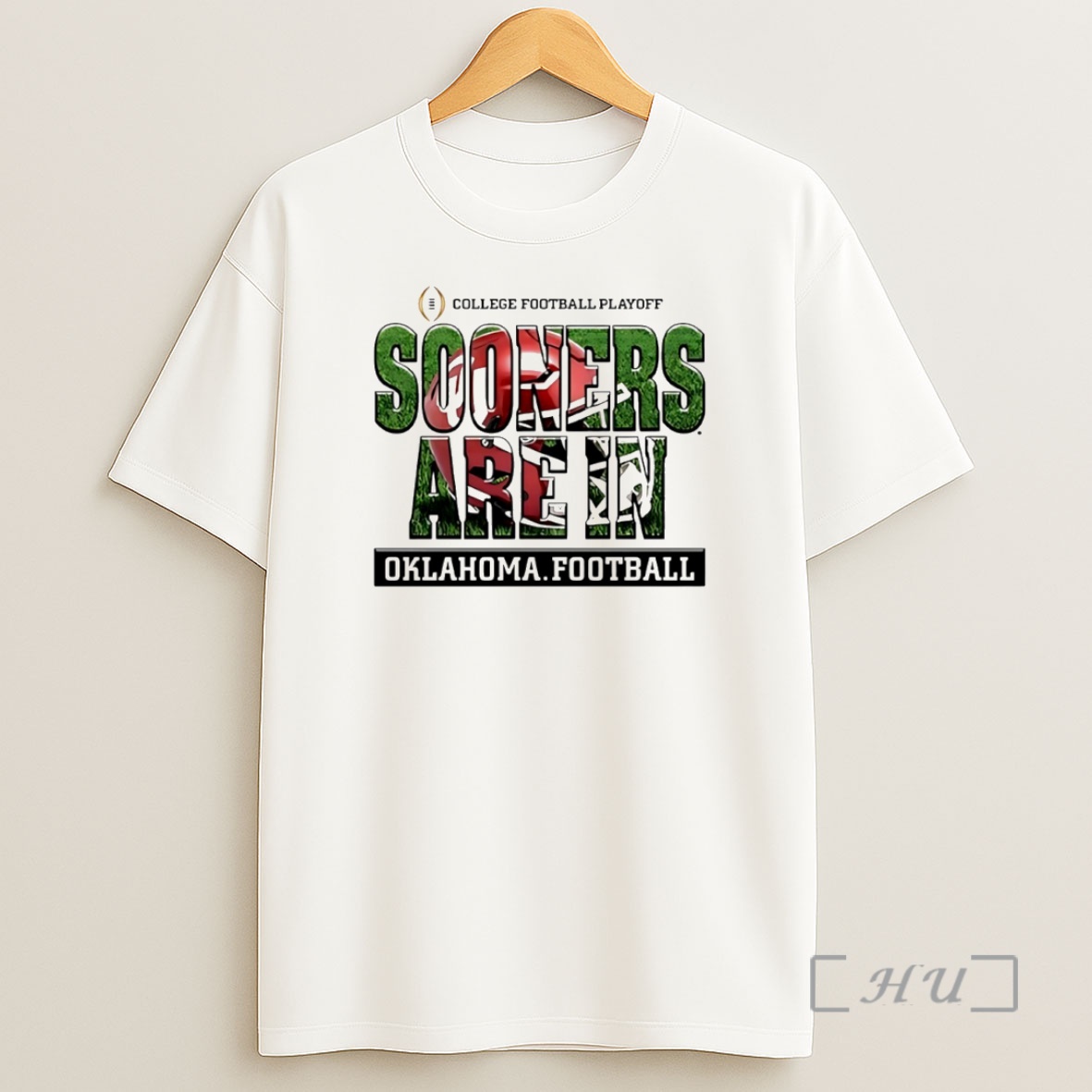 Officials Sooners Are In 2025 Cfp Oklahoma Sooners Football Helmet Circle Shirt Sweatshirt Tee