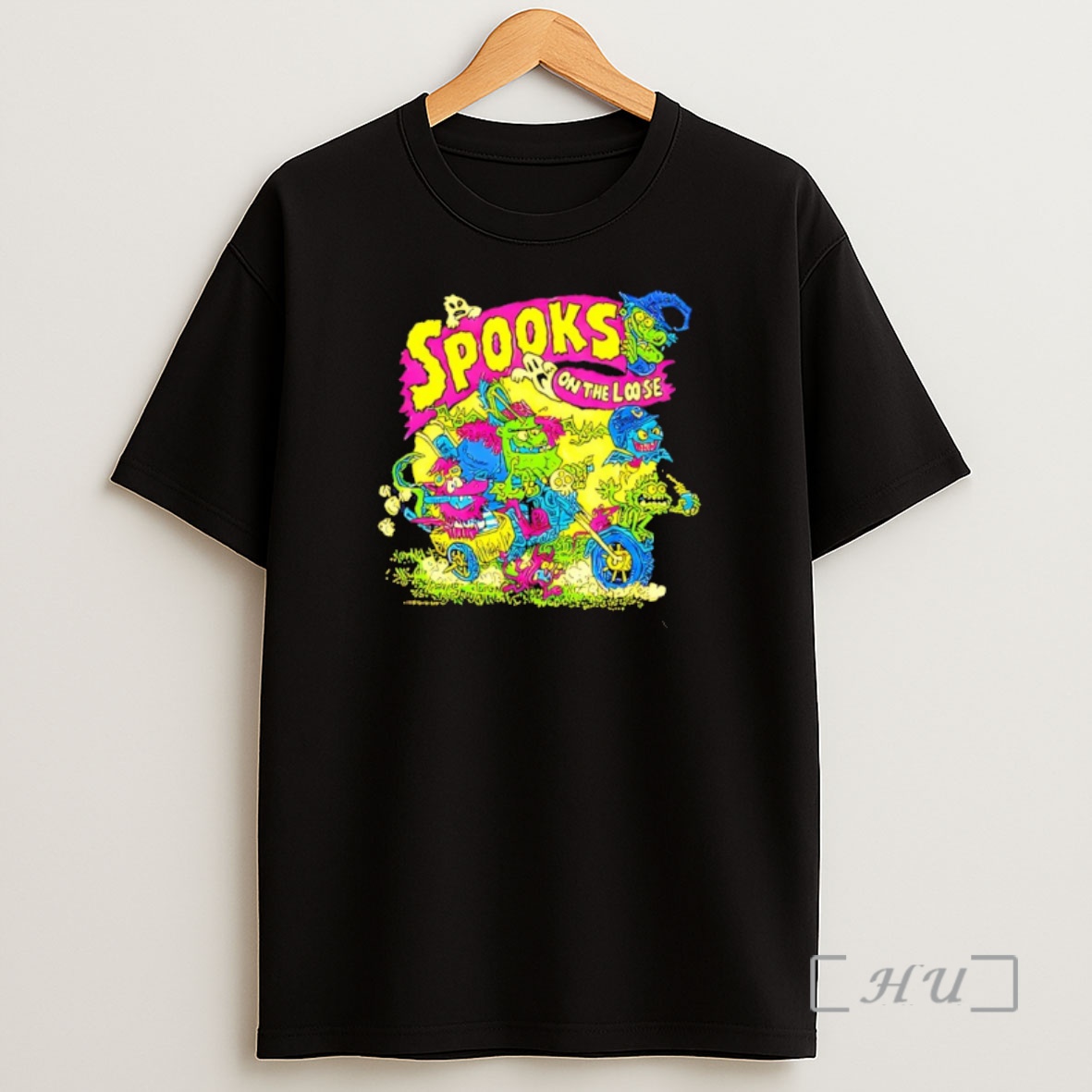 Officials Spooks On The Loose Zombie Premium Shirt Sweatshirt Tee