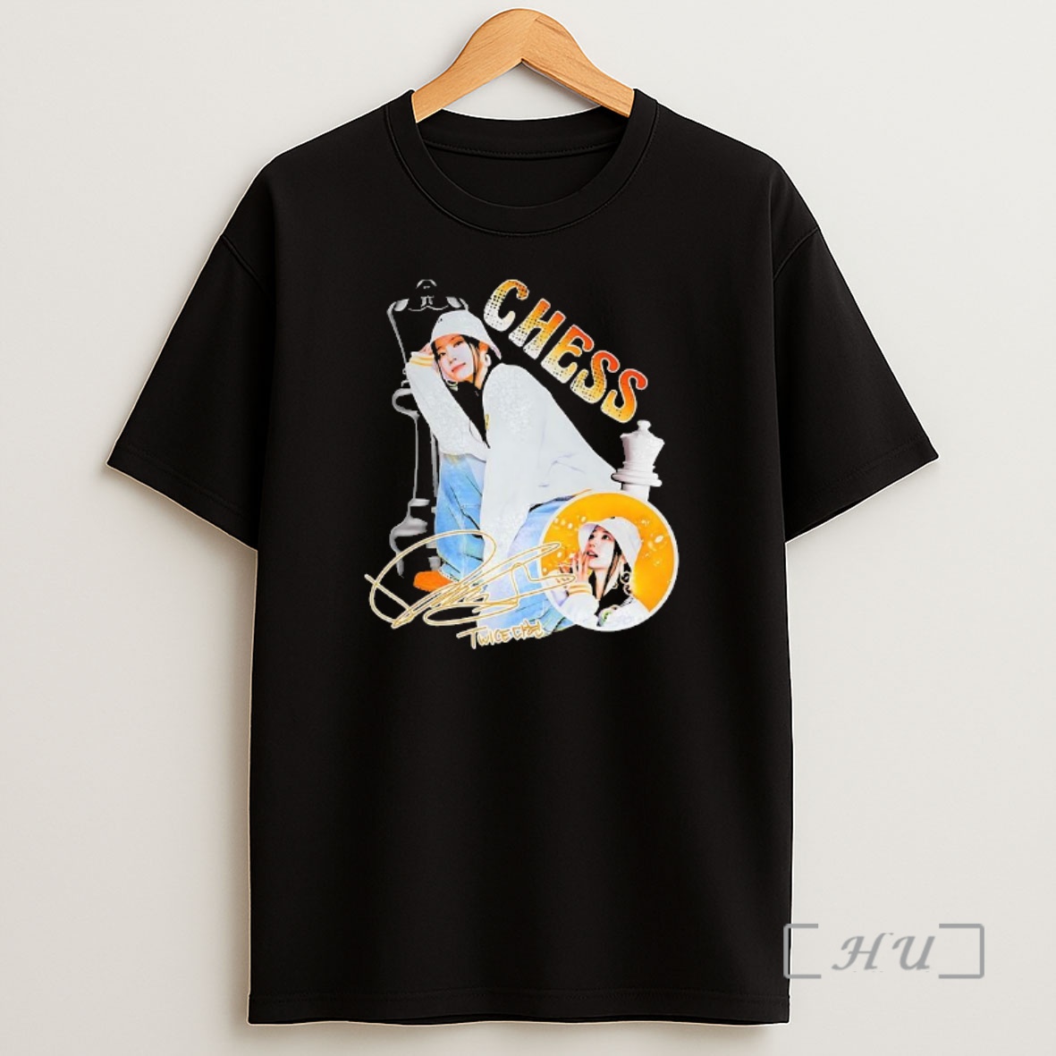 Officials Twice Dahyun Queen Chess Signature Vintage Premium Shirt Sweatshirt Tee