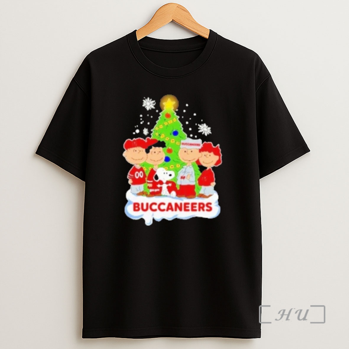 Officials Tampa Bay Buccaneers X Snoopy The Peanuts Merry Christmas Premium Shirt Sweatshirt Tee