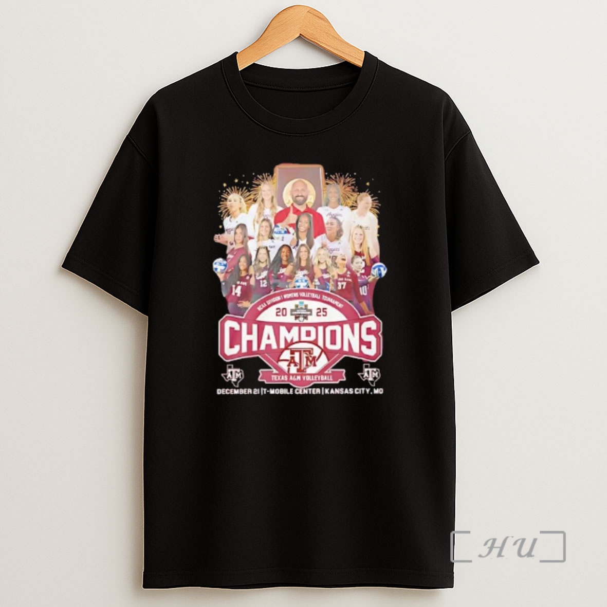 Officials Texas Am 2025 Womens Volleyball National Champions Team Shirt Sweatshirt Tee