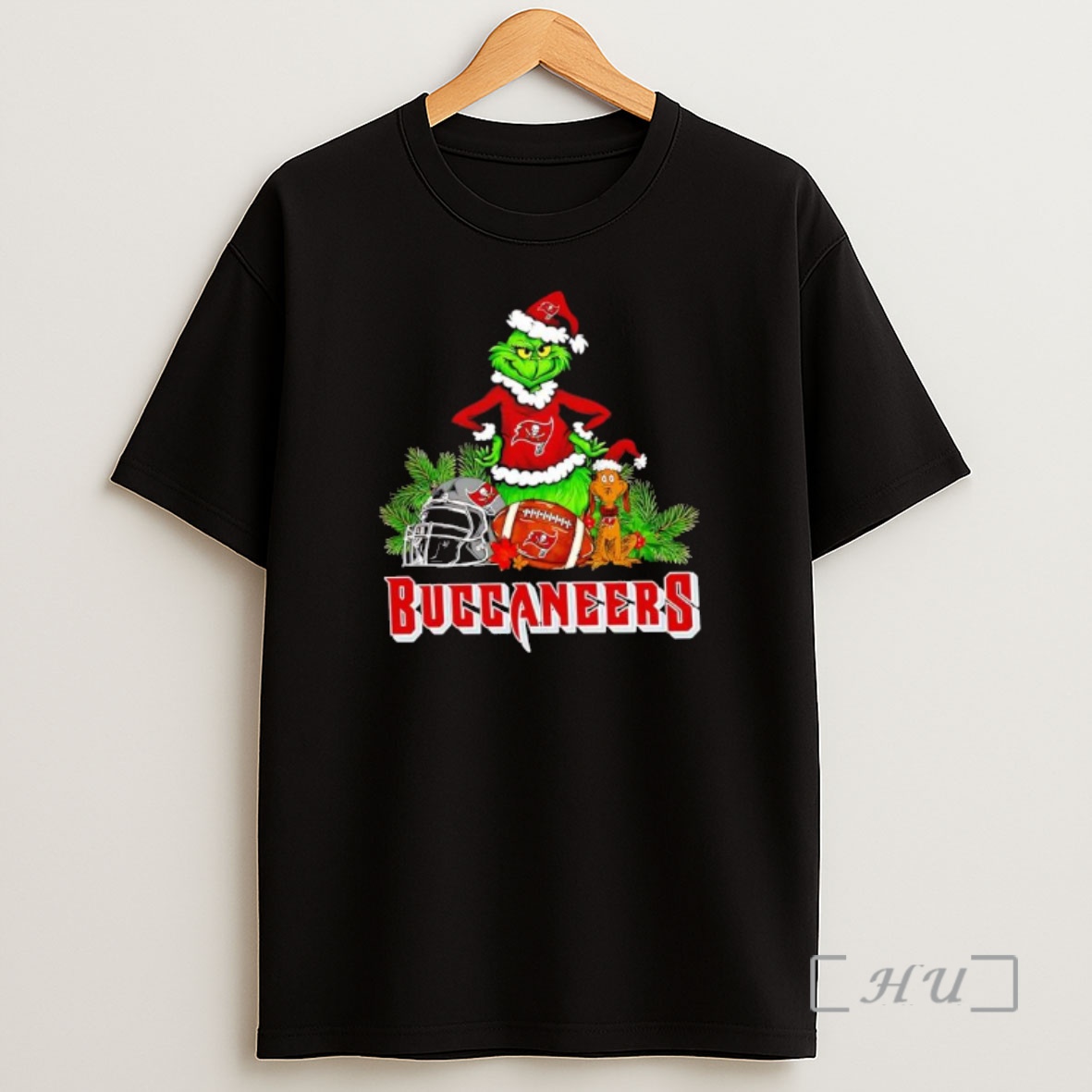 Officials The Grinch And Max Tampa Bay Buccaneers Christmas Helmet Items Shirt Sweatshirt Tee