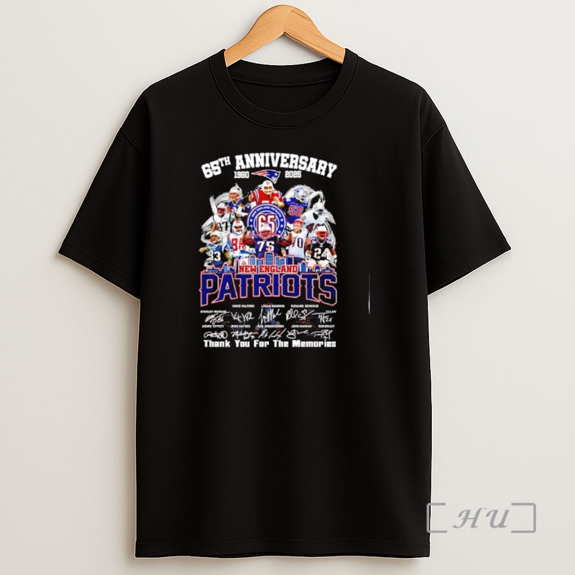 Officials The New England Patriots 65th Anniversity Shirt Sweatshirt Tee