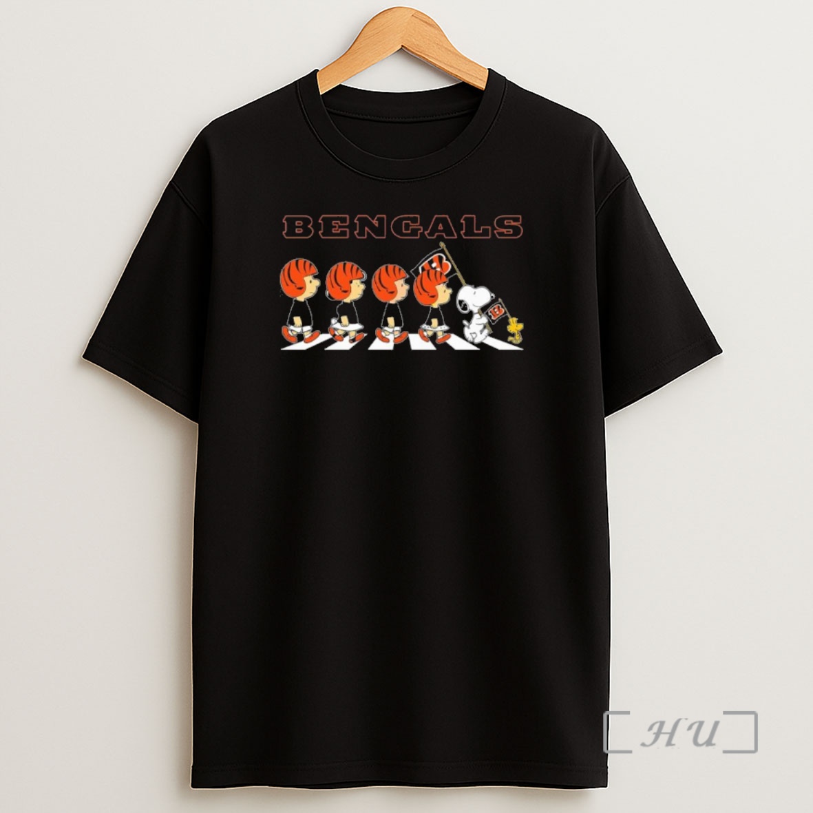 Officials The Peanuts And Friends Abbey Road X Cincinnati Bengals Premium Shirt Sweatshirt Tee