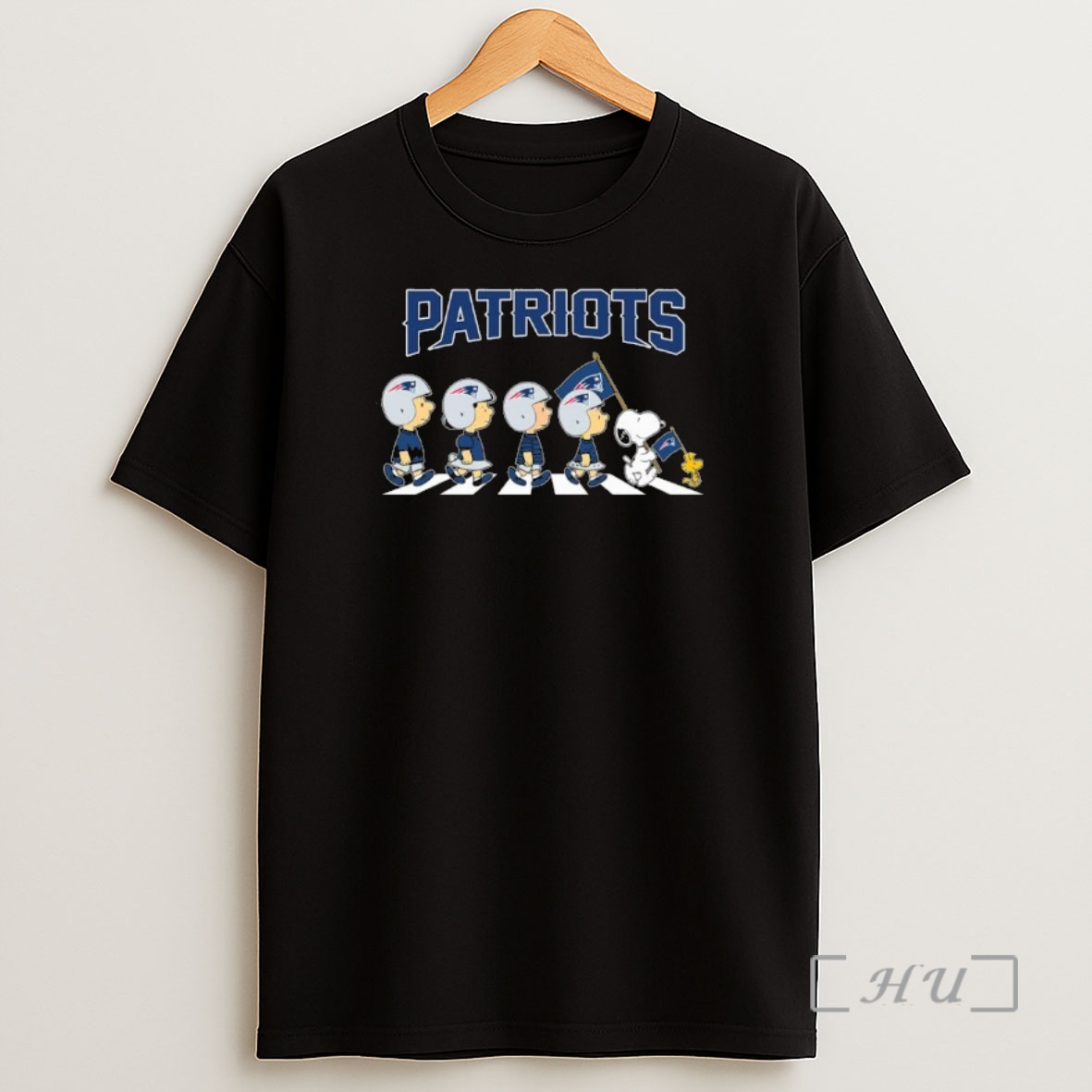 Officials The Peanuts And Friends Abbey Road X New England Patriots Premium Shirt Sweatshirt Tee