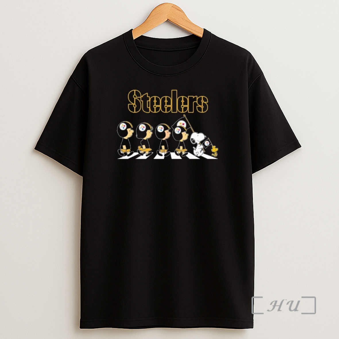 Officials The Peanuts And Friends Abbey Road X Pittsburgh Steelers Premium Shirt Sweatshirt Tee