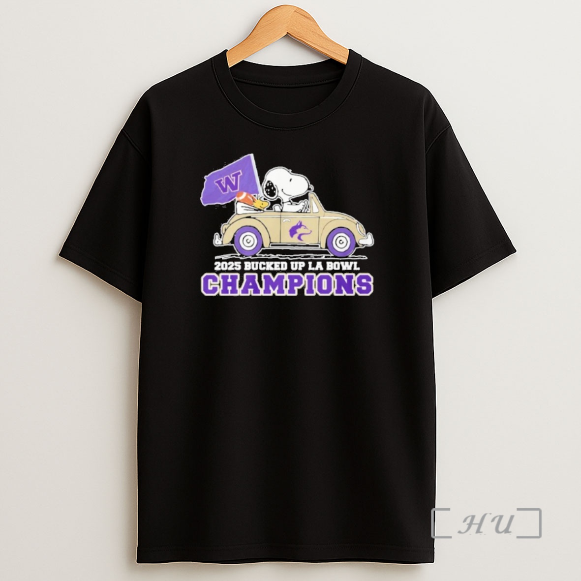 Officials The Peanuts Driving Car X Washington Huskies La Bowl Champions Shirt Sweatshirt Tee