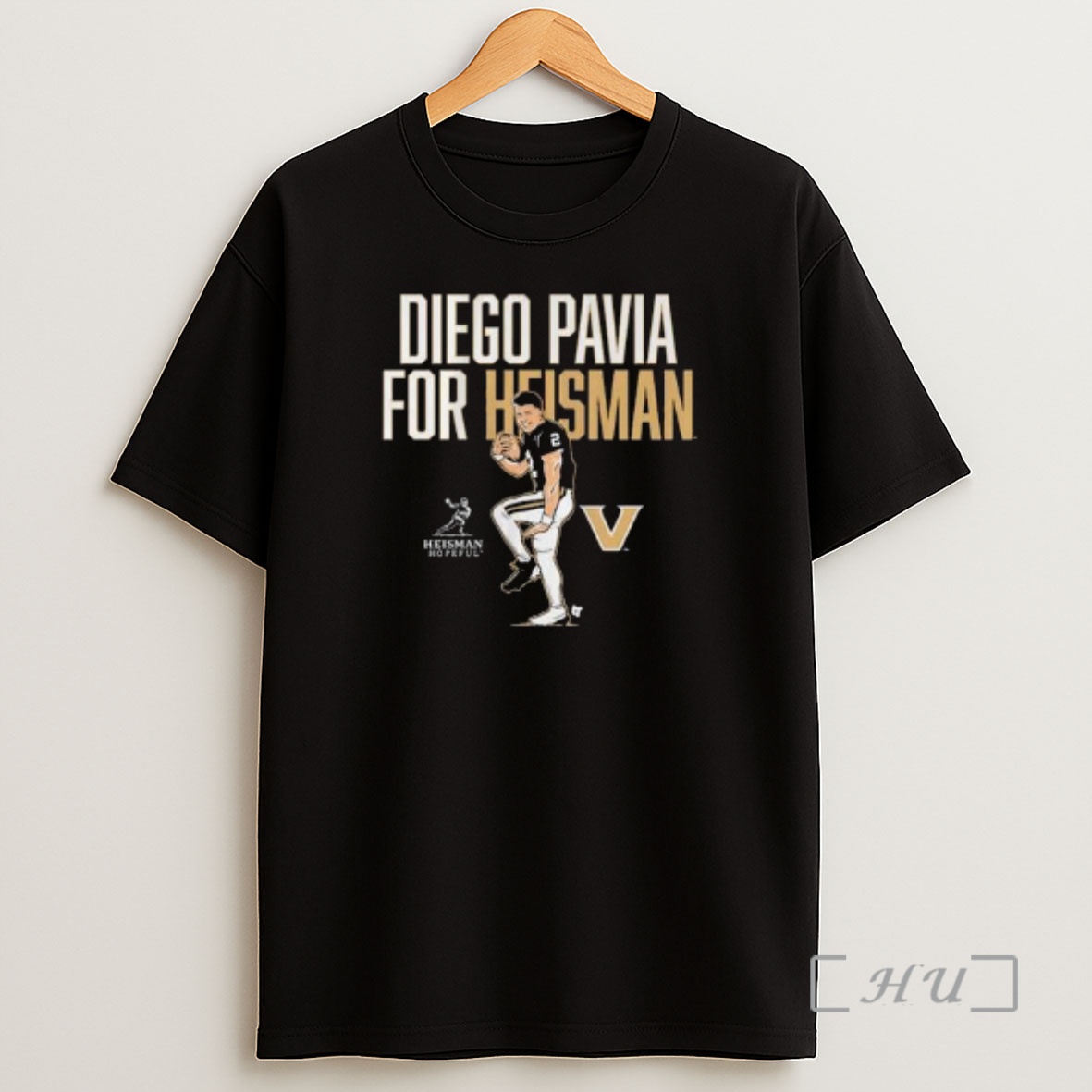 Officials Vanderbilt Football Diego Pavia For Heisman Statue Pose Circle Black Shirt Sweatshirt Tee