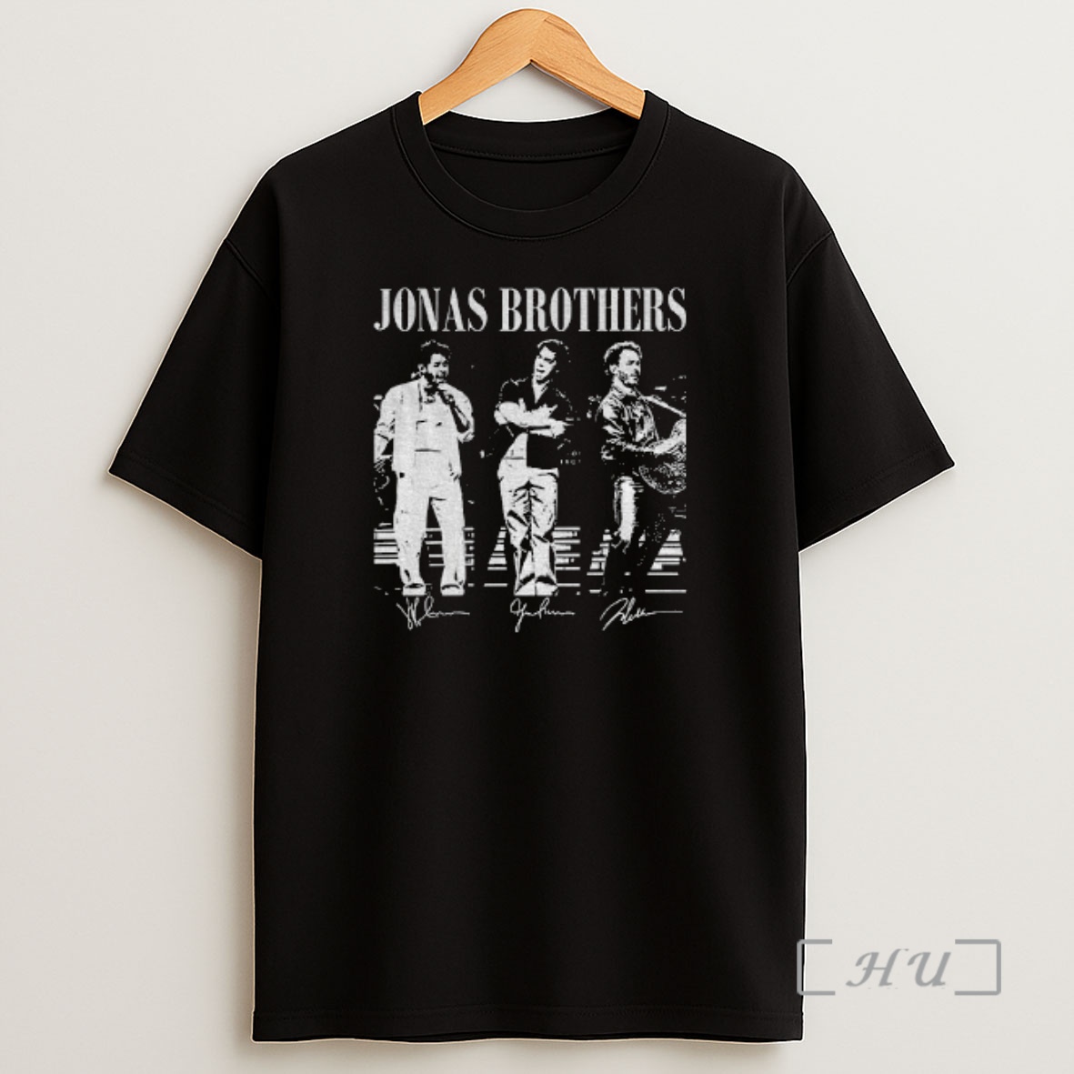 Officials Vintage Jonas Brothers Tour 20th Tour 2025 Signature Music Premium Shirt Sweatshirt Tee