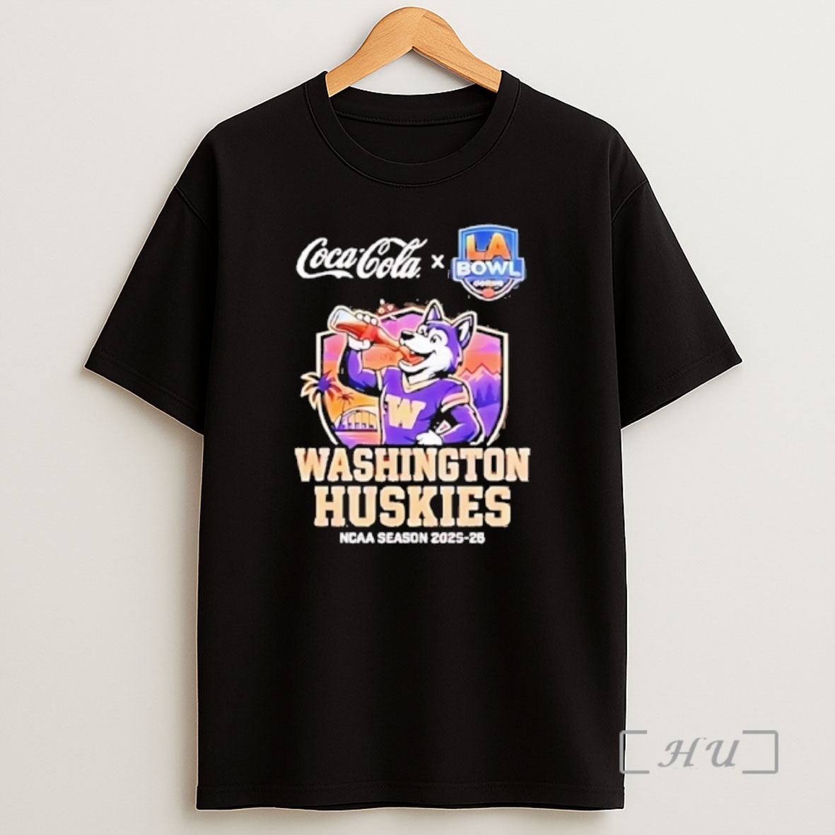 Officials Washington Huskies 2025 26 La Bowl Hosted By Gronk Mascot Shirt Sweatshirt Tee