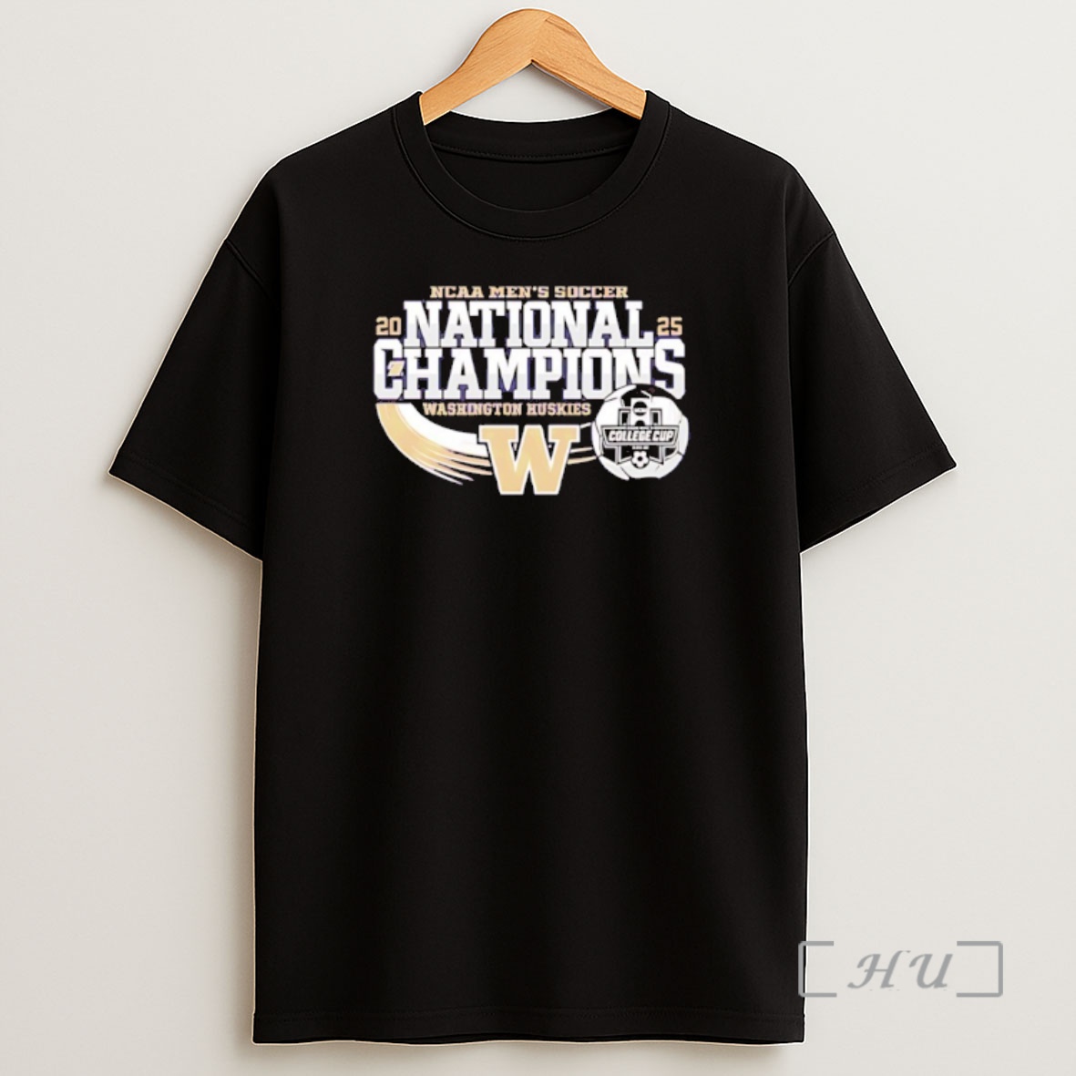 Officials Washington Huskies 2025 Mens Soccer National Champs Shirt Sweatshirt Tee