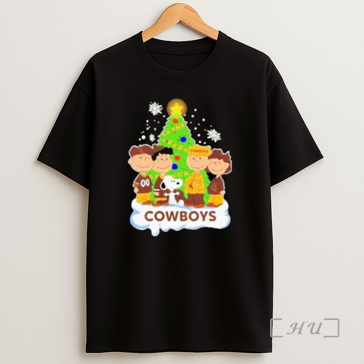Officials Wyoming Cowboys X Snoopy The Peanuts Merry Christmas Premium Shirt Sweatshirt Tee