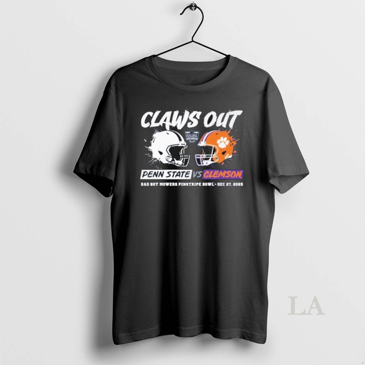 Original Penn State Vs Clemson 2025 Pinstripe Bowl Claws Out Dueling Helmets Shirt